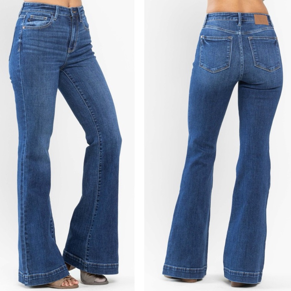 NWT Judy Blue High Waist Flare Leg Wide Hem Medium Wash Jeans Size 9/29